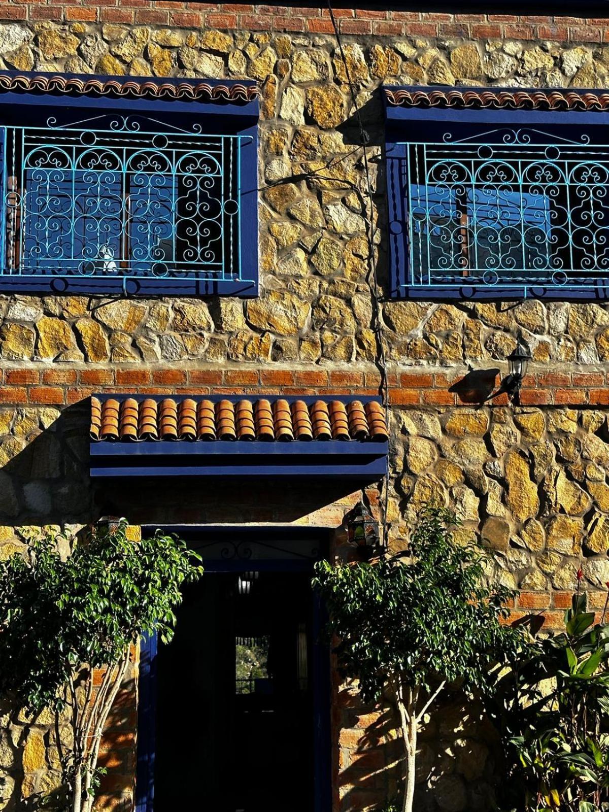 Hotel Nabil Akchour Exterior photo