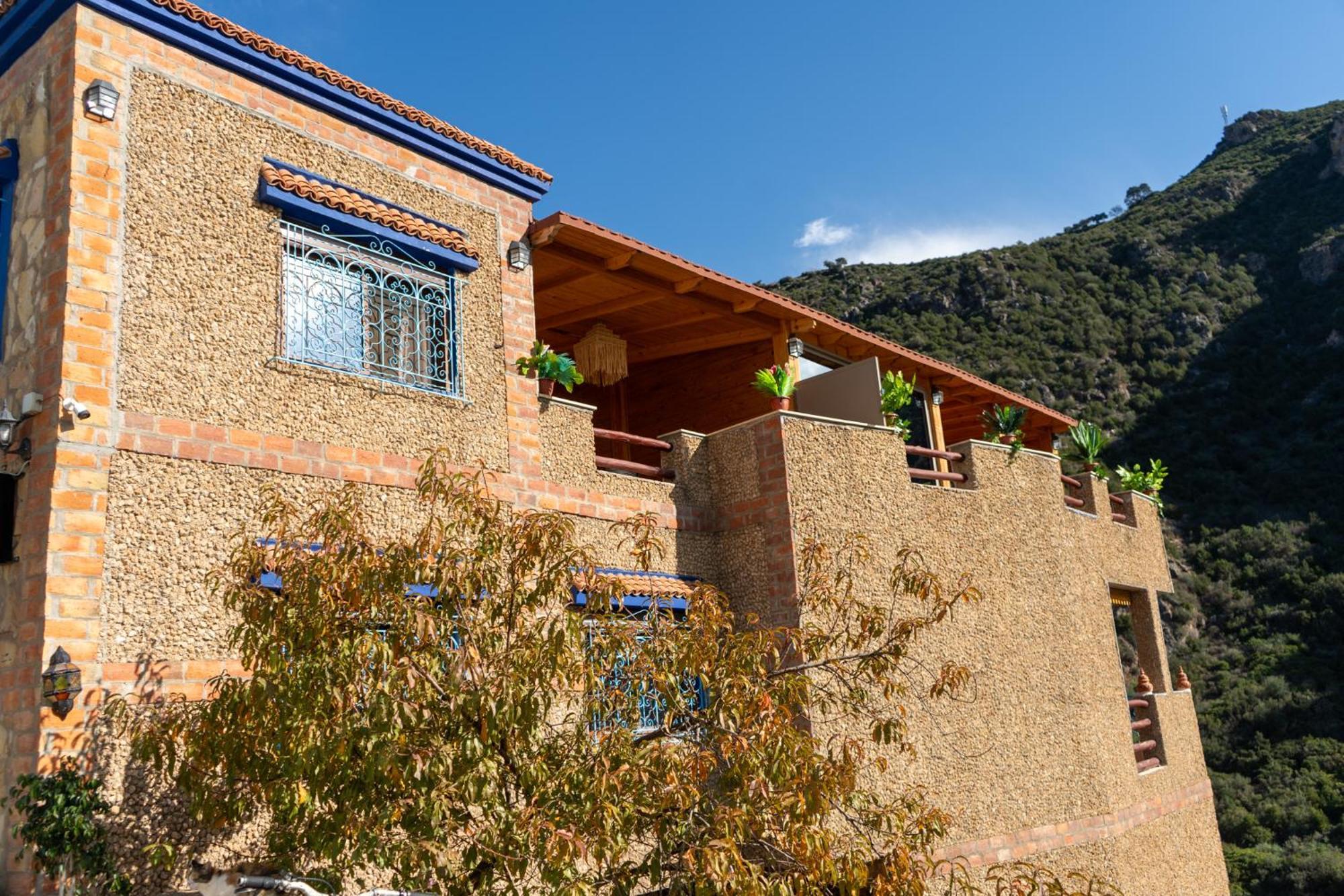 Hotel Nabil Akchour Exterior photo